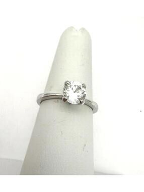 Classic Solitaire Silver Ring with Clear Stone Size 6